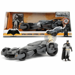 Batimóvil Batman V Superman con figura de Batman